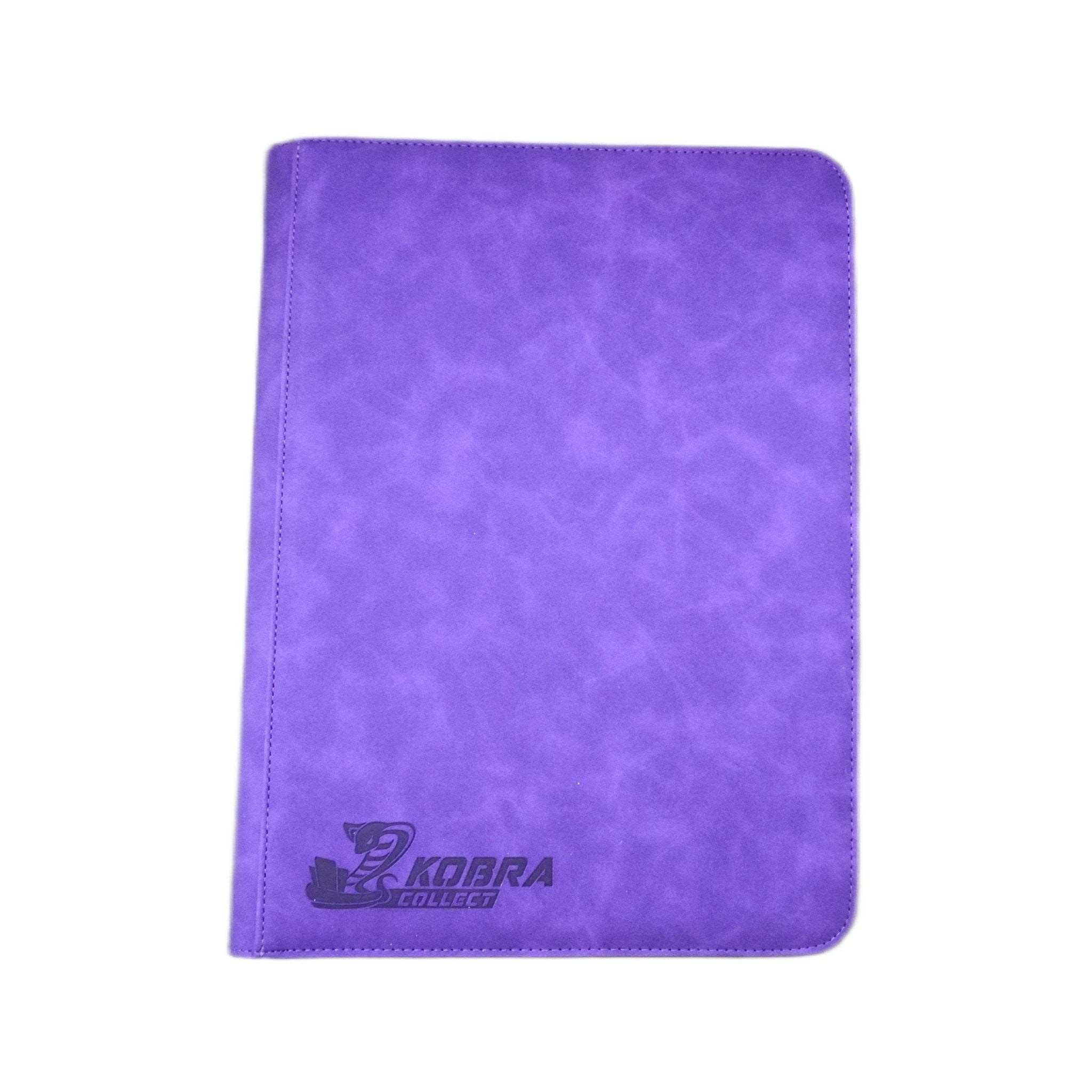 Kobra Collect 9-Pocket Premium Collectors Album Purple Seitenansicht – stabiler Sammelordner & Karten Binder mit Reißverschluss für sicheren Kartenschutz & Kartenaufbewahrung | ideal für Pokémon, Yu-Gi-Oh!, One Piece & Sportkarten