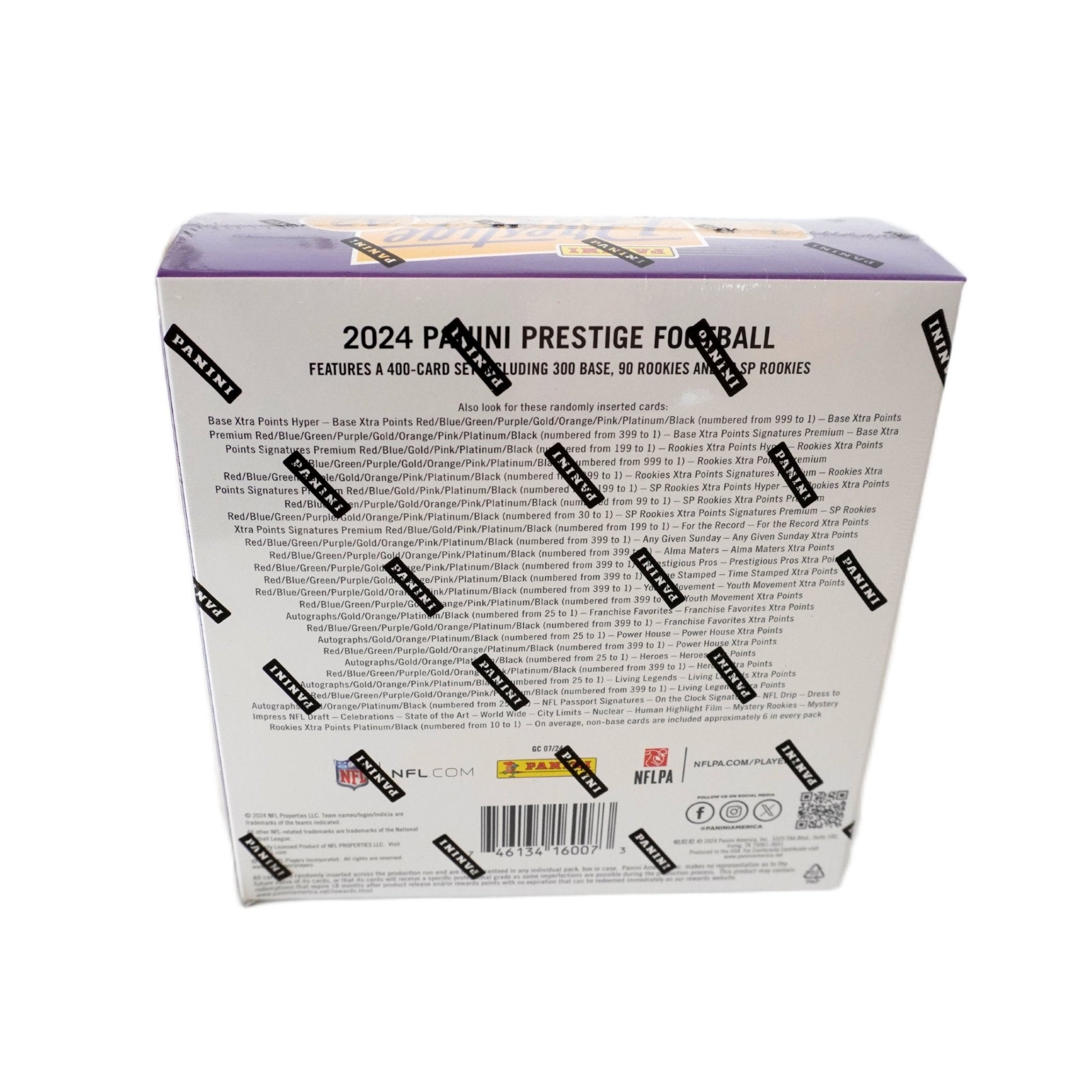 2024 Panini Prestige Football Mega Box Schrägansicht – exklusive NFL Trading Cards Box im 3D-Winkel mit seltenen Hyper Parallels und Hits, offizielles Panini Prestige Football TCG Mega Display 2024 für Sammler online kaufen