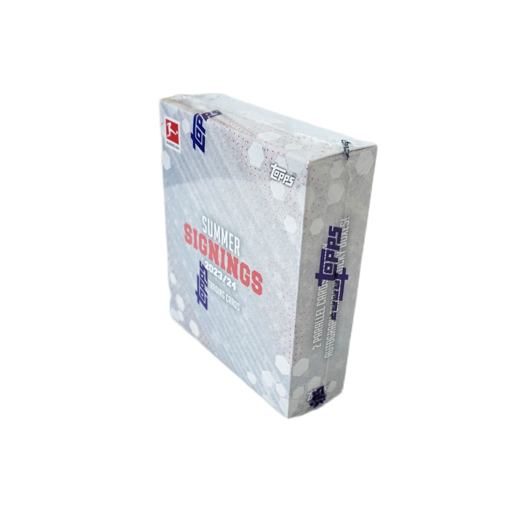 Seitenansicht Topps Bundesliga Summer Signings 2023/24 – exklusive Sammelbox mit Fußballkarten zu den größten Transfers der Bundesliga, offizielles Highlight für Trading Card Sammler und Investoren