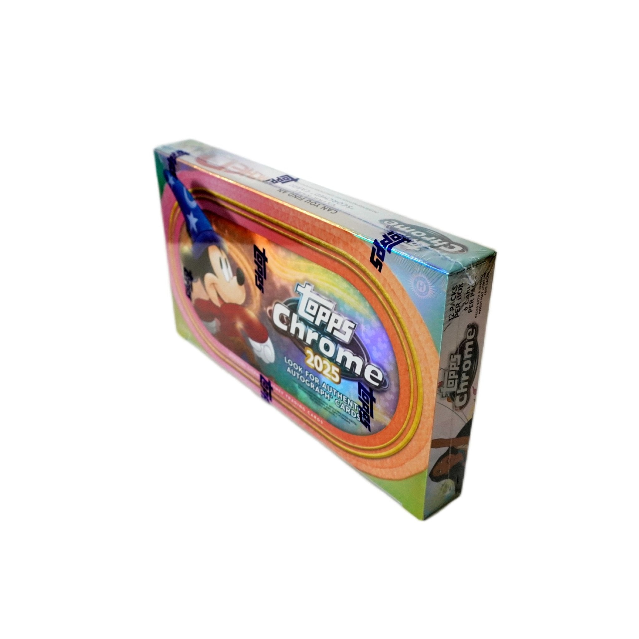 Seitenansicht der 2025 Topps Chrome Disney Hobby Box – offizielle Trading Cards Sammelbox bei Habibicards