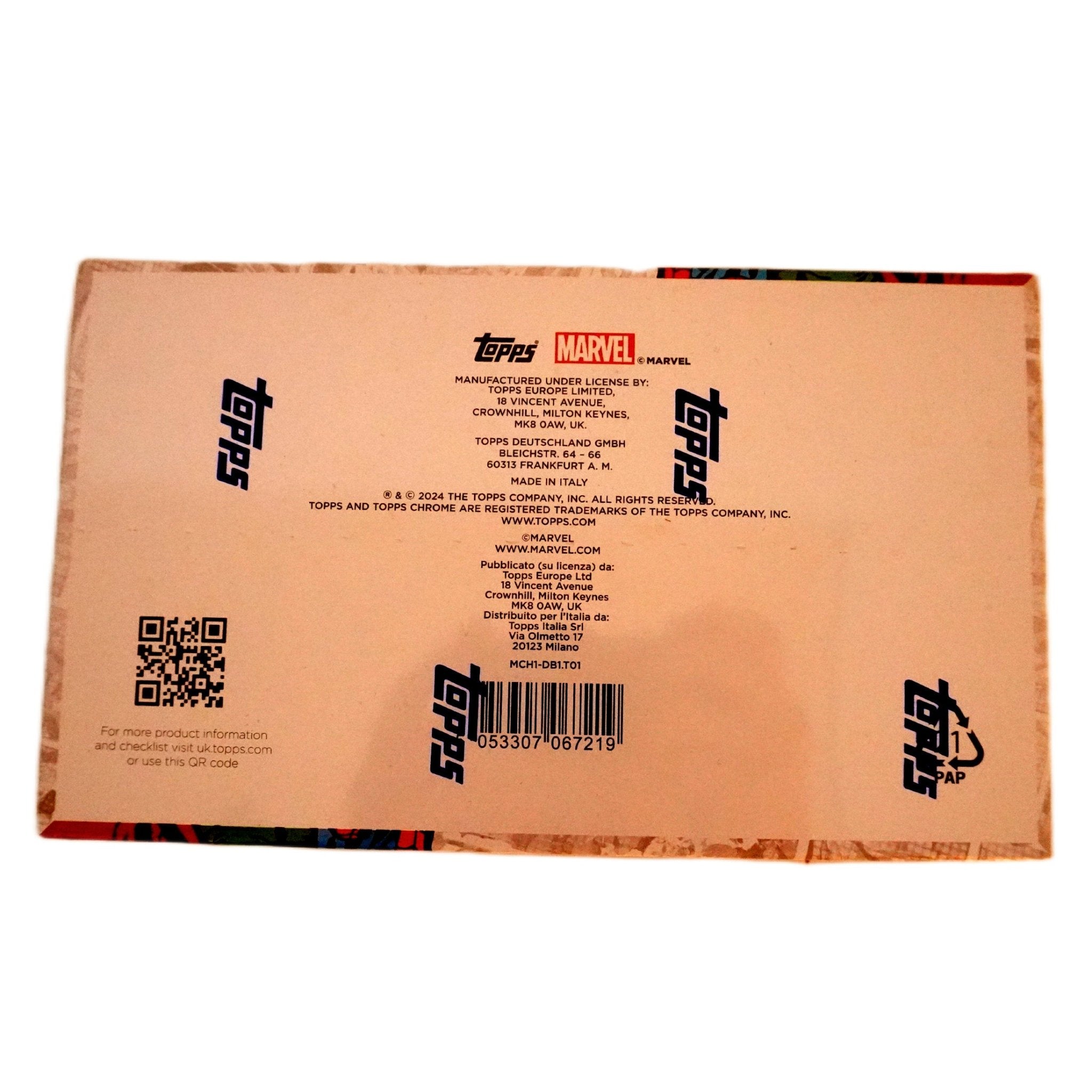Topps Marvel Chrome Hobby Box 2024 rechte Seite – exklusive Marvel Trading Cards Erstauflage mit Giant Size Comic Card, Inserts und Parallels kaufen bei Habibicards