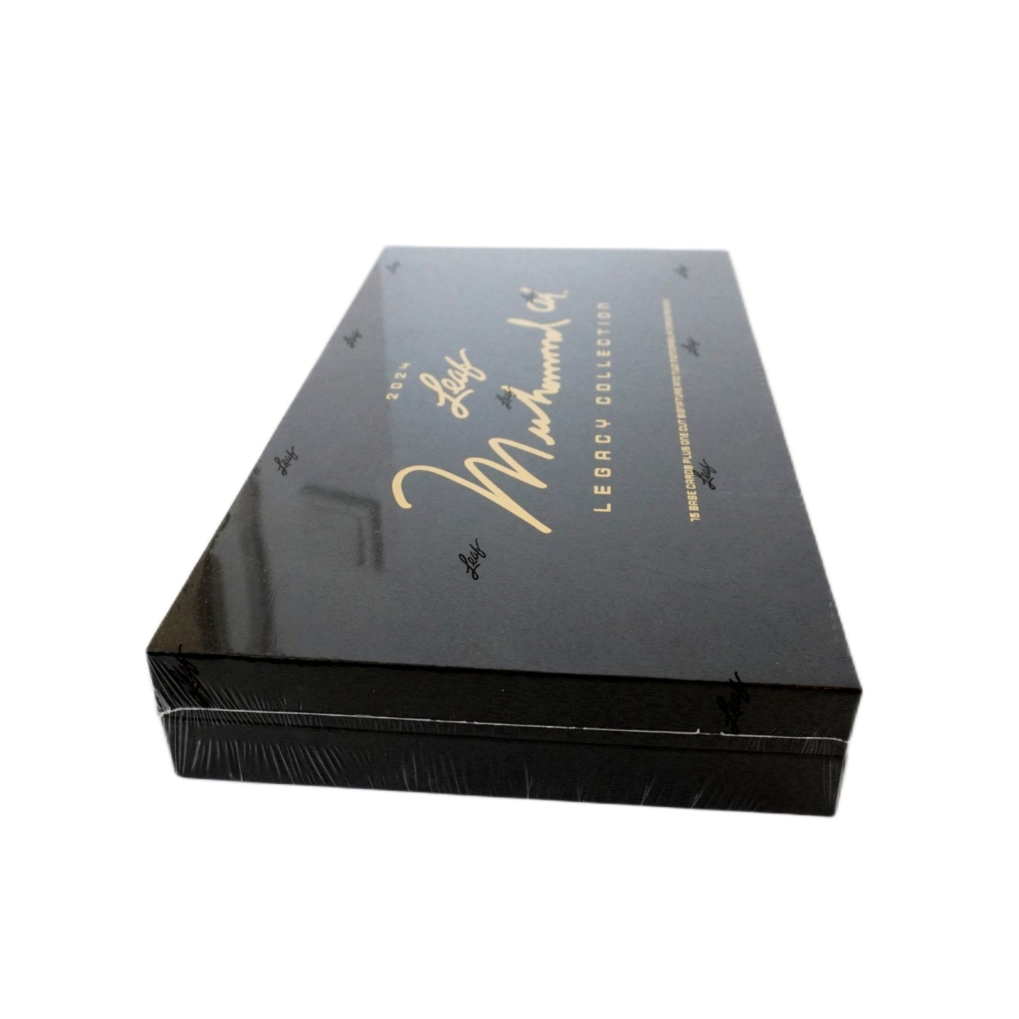 Leaf Muhammad Ali Legacy Collection 2024 rechte Seite – exklusive Trading Cards Box mit Muhammad Ali Legacy Cards, Autogrammen, Inserts und offiziellen Collectors Items kaufen bei Habibicards