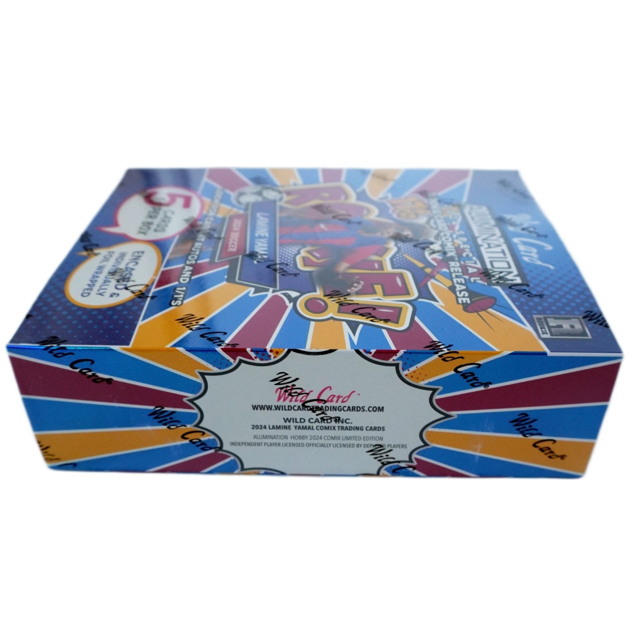 Beschreibung Wild Card Alumination Lamine Yamal Rookie Comix 2024 – Hintergrundinfos zur offiziell lizenzierten Fußball Rookie Card des FC Barcelona Nachwuchs-Stars, seltene Sammelkarte für TCG Sammler und Trading Card Fans weltweit, hohe Nachfrage im Markt
